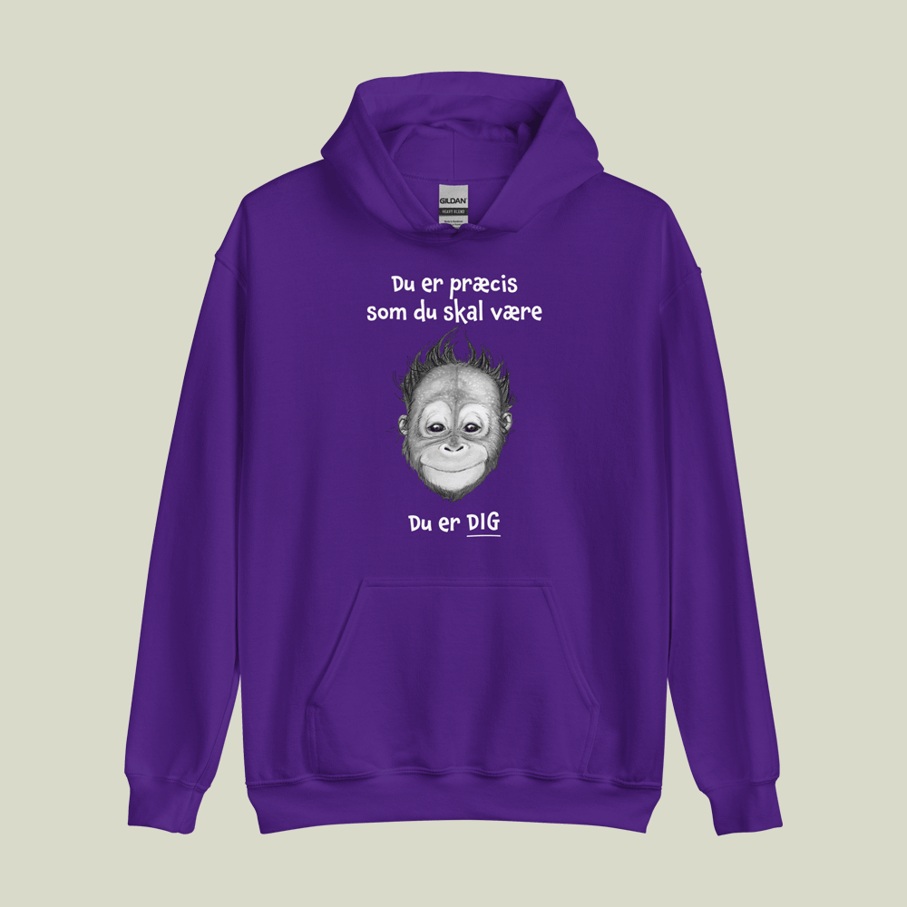 Hoodie med orangutang og citat: Du er præcis som du skal være. Du er dig.