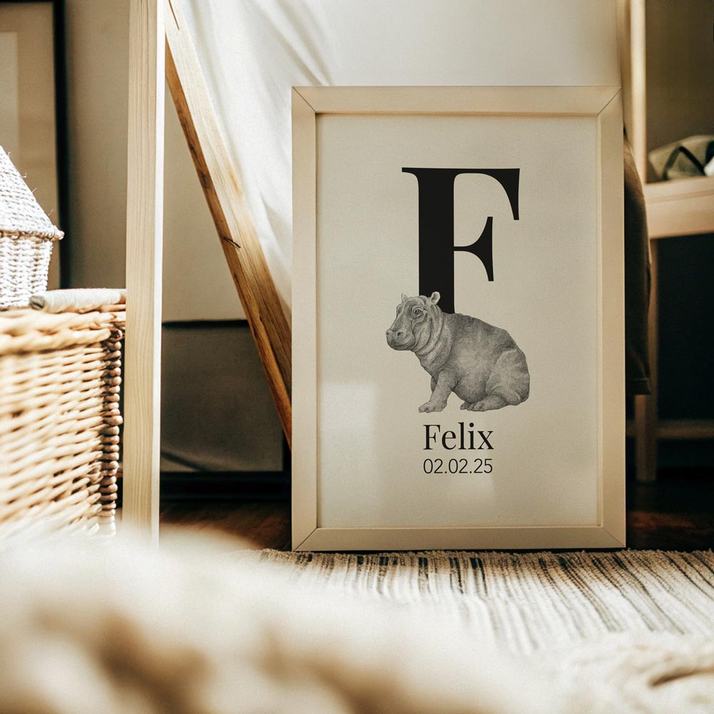 Navneplakat med bogstav F og flodhest – personlig plakat med dyr, perfekt til børneværelset