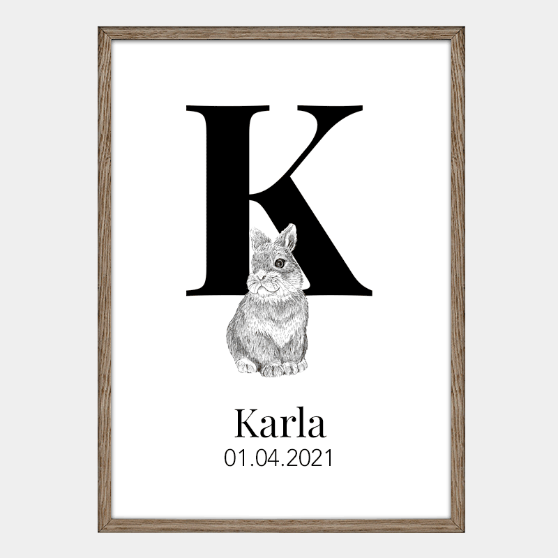Navneplakat med bogstav K og kanin – illustration til børneværelset. Klassisk design og enkelt udtryk. 