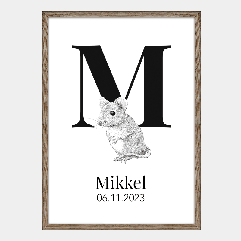 Navneplakat med bogstav M og mus – personlig plakat med dyremotiv til børneværelset. Perfekt som gave til fødselsdag eller barnedåb.