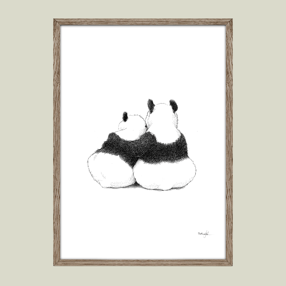 Håndtegnet sort-hvid plakat med to pandaer, der sidder tæt – symbol på kærlighed og nærvær.