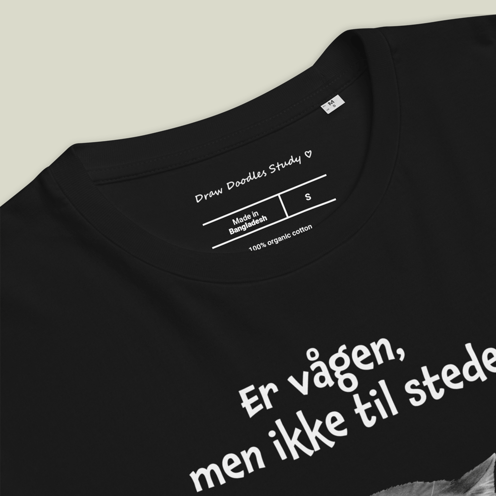 T-shirt med citat og kat – Er vågen, men ikke til stede