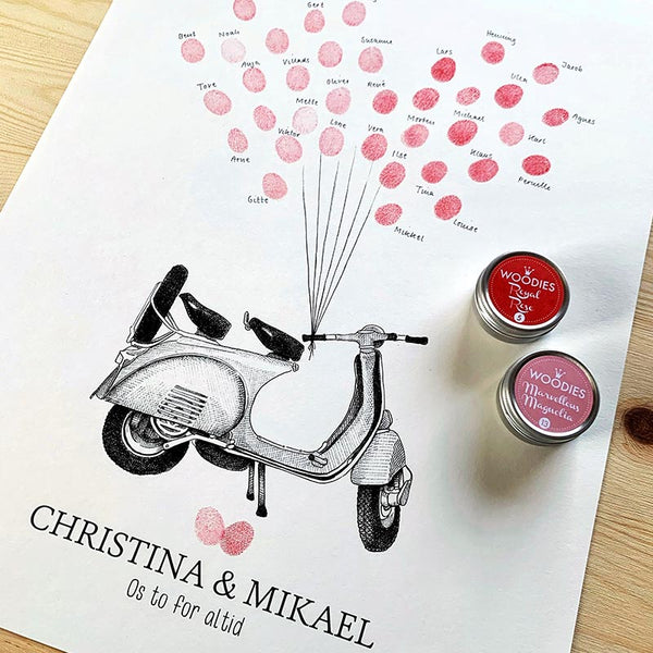 Fingeraftryk med vespa til bryllup. Fingertrykplakat tegnet af Bettina Lehmann